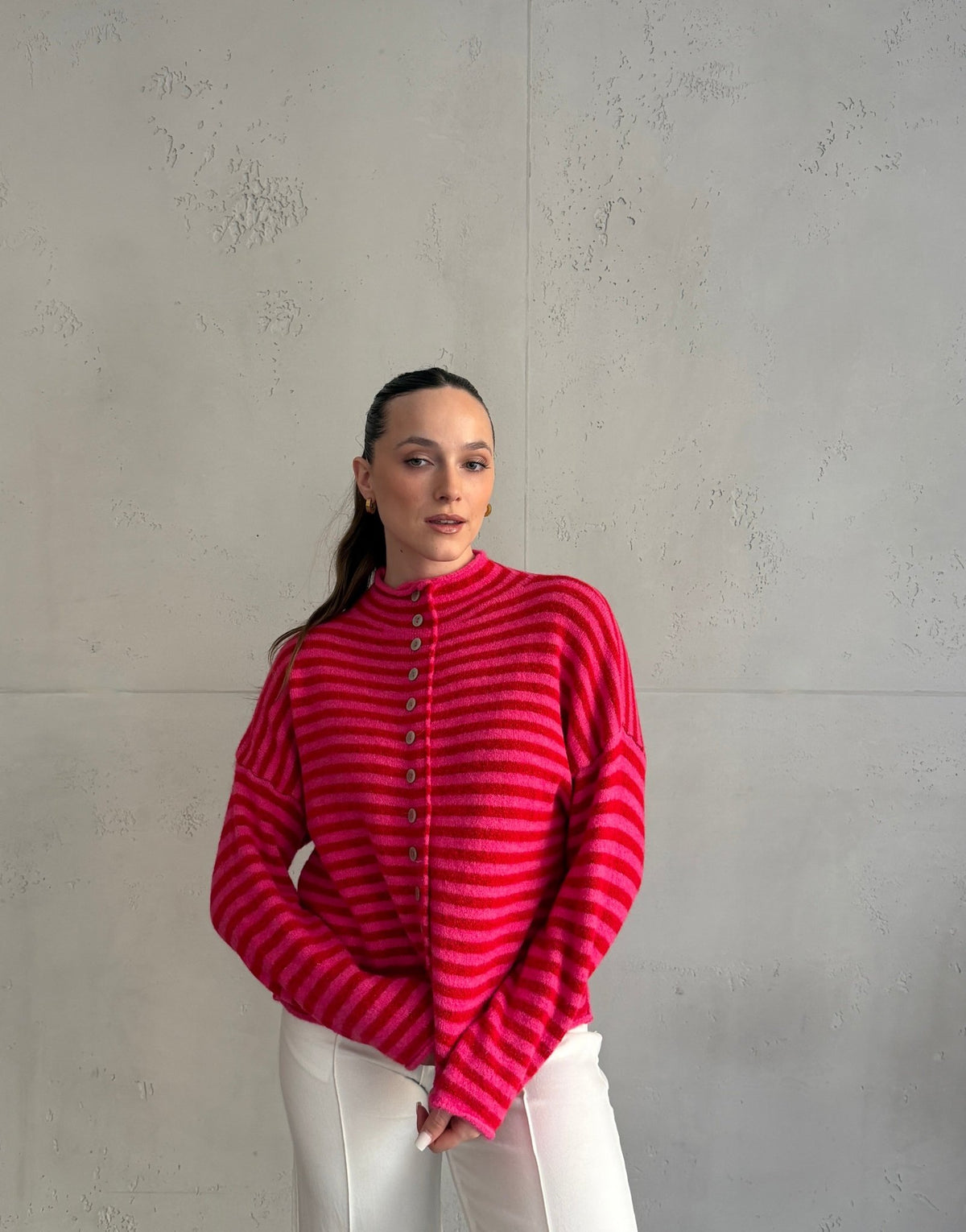 Gestreifte Strickjacke mit Stehkragen & Knöpfen - Switch - Fashion
