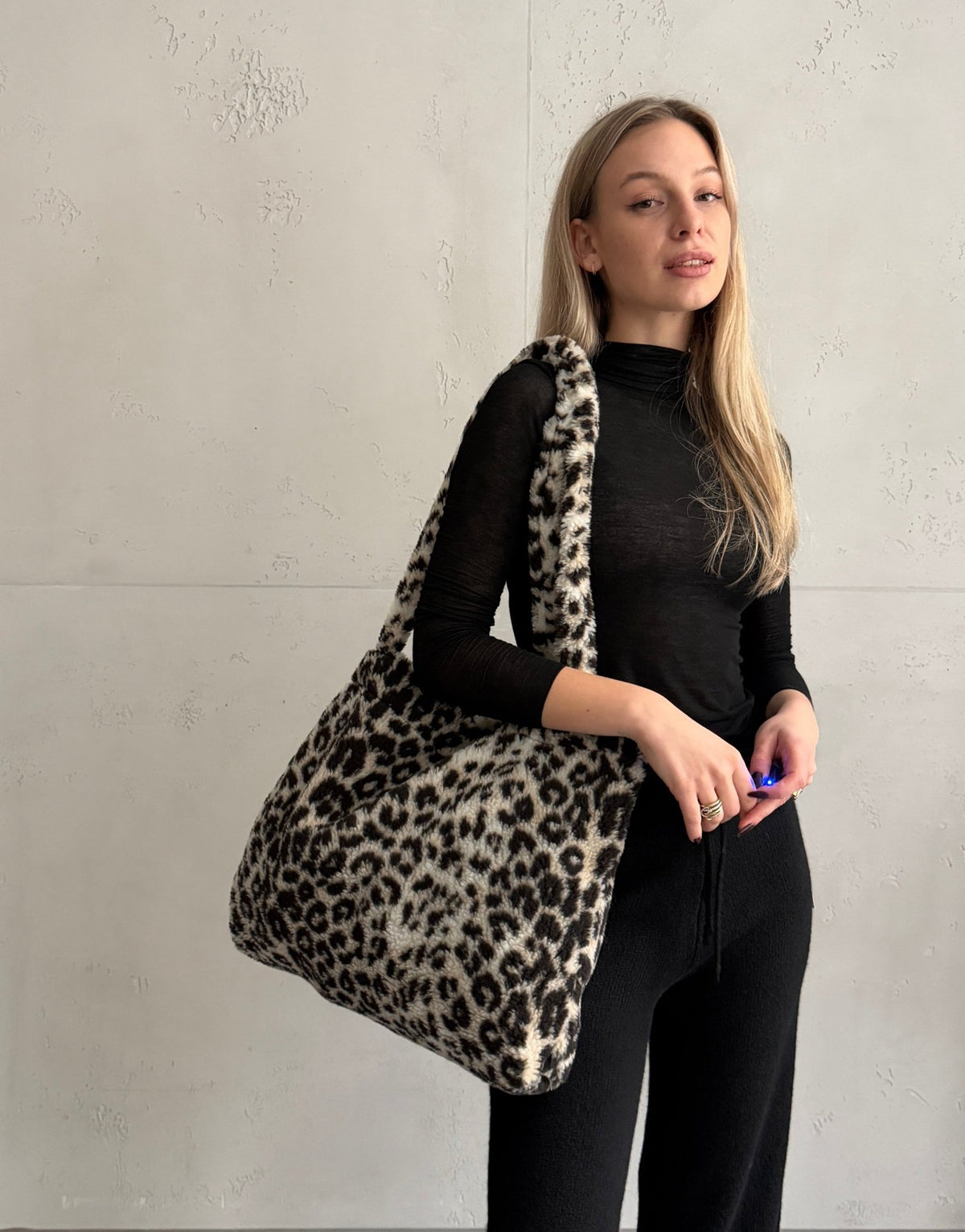 Leo Teddy Shopper - Switch - Fashion