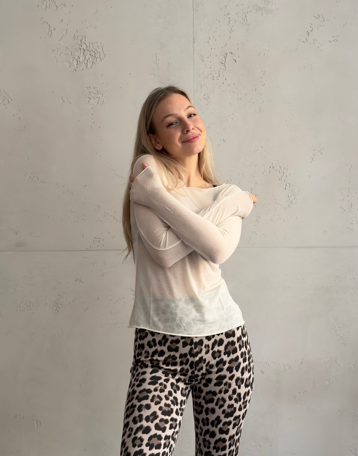 Luxury Basic: Longsleeve mit Cashmere - Blend - Switch - Fashion