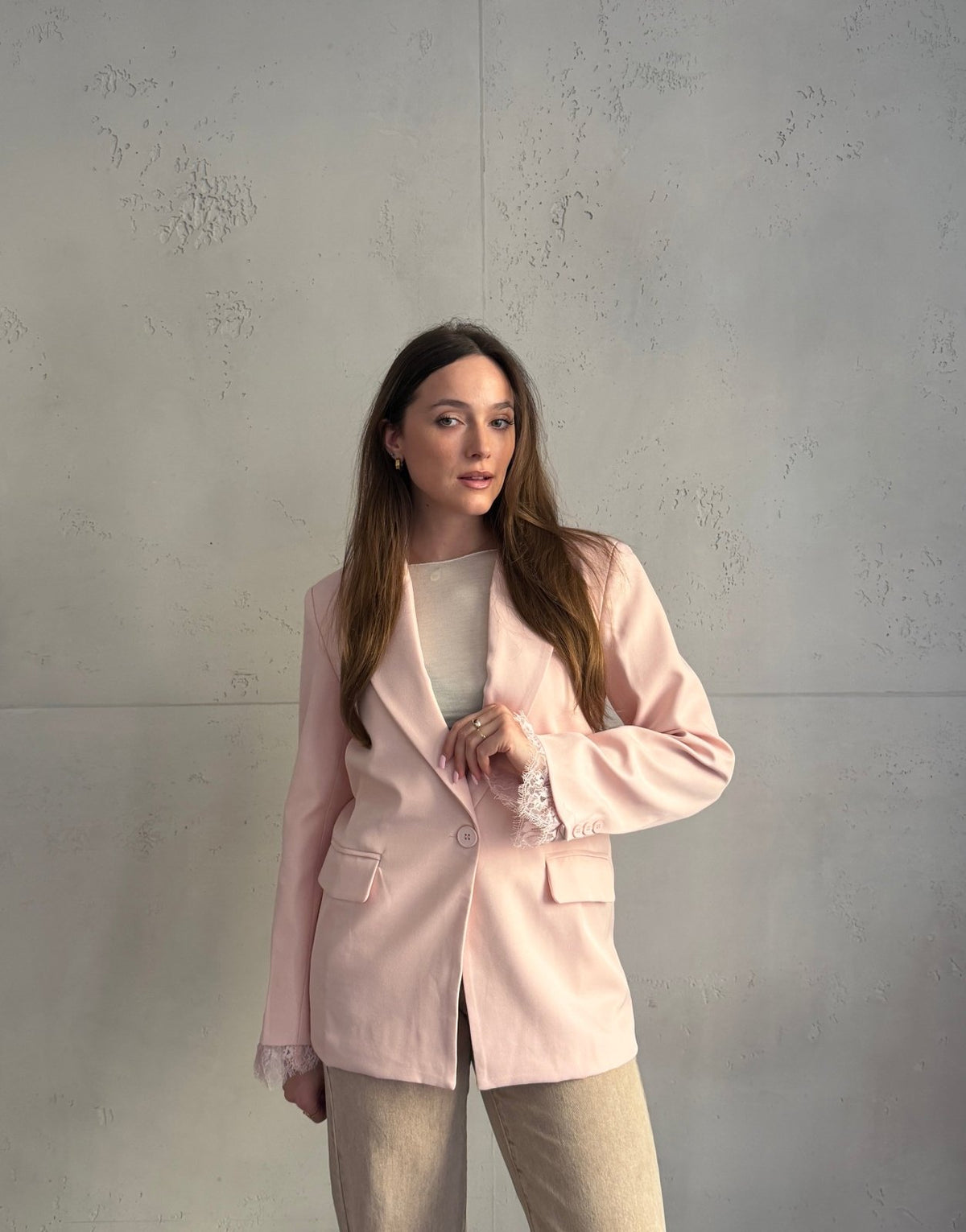 Oversize Blazer mit Spitzeneinsatz am Ärmel - Switch - Fashion