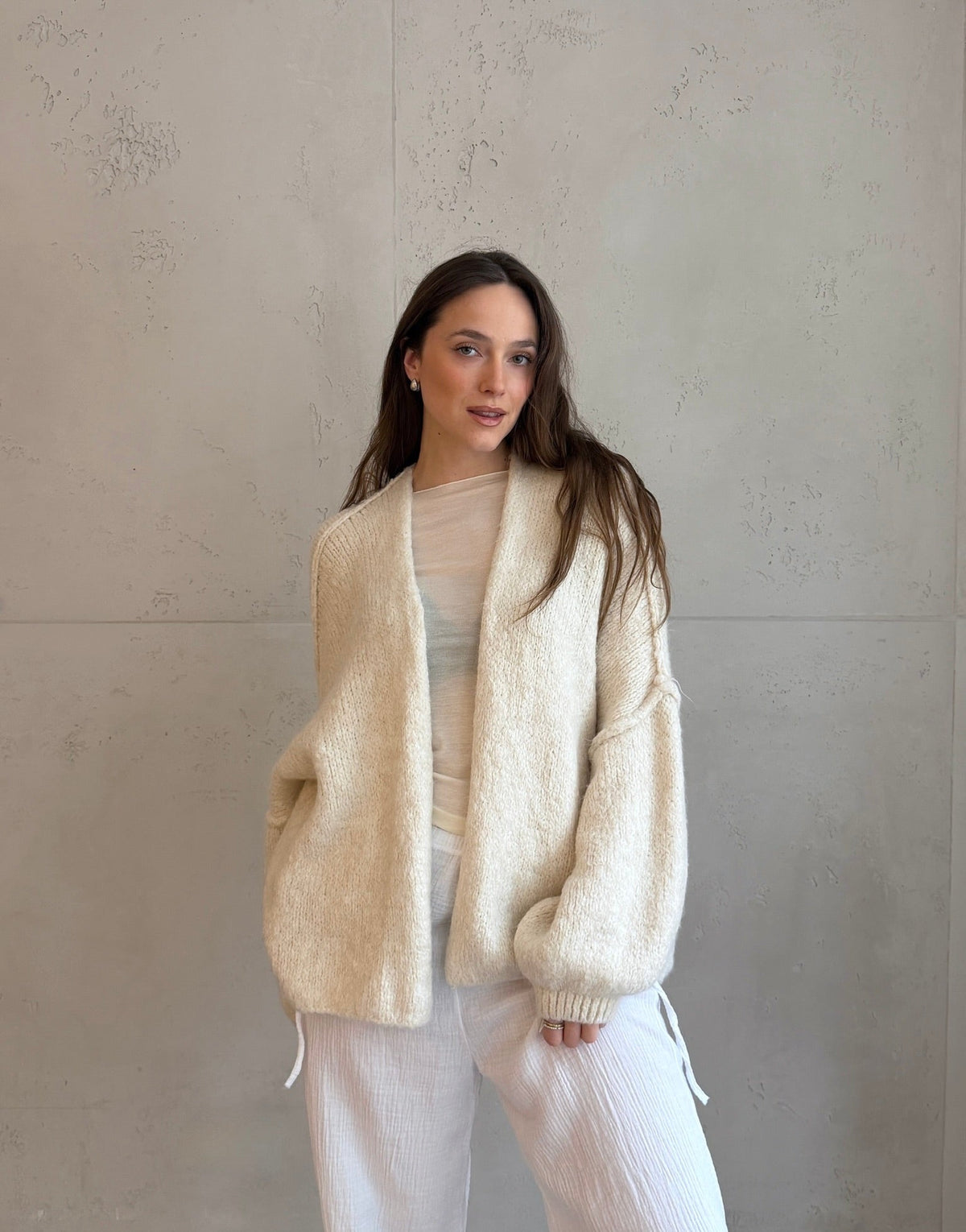 Oversize Strickjacke mit Außennaht - Switch - Fashion