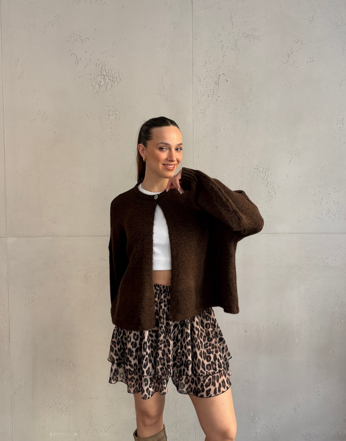 Strickjacke mit einem Knopf und weitem Arm - Switch - Fashion