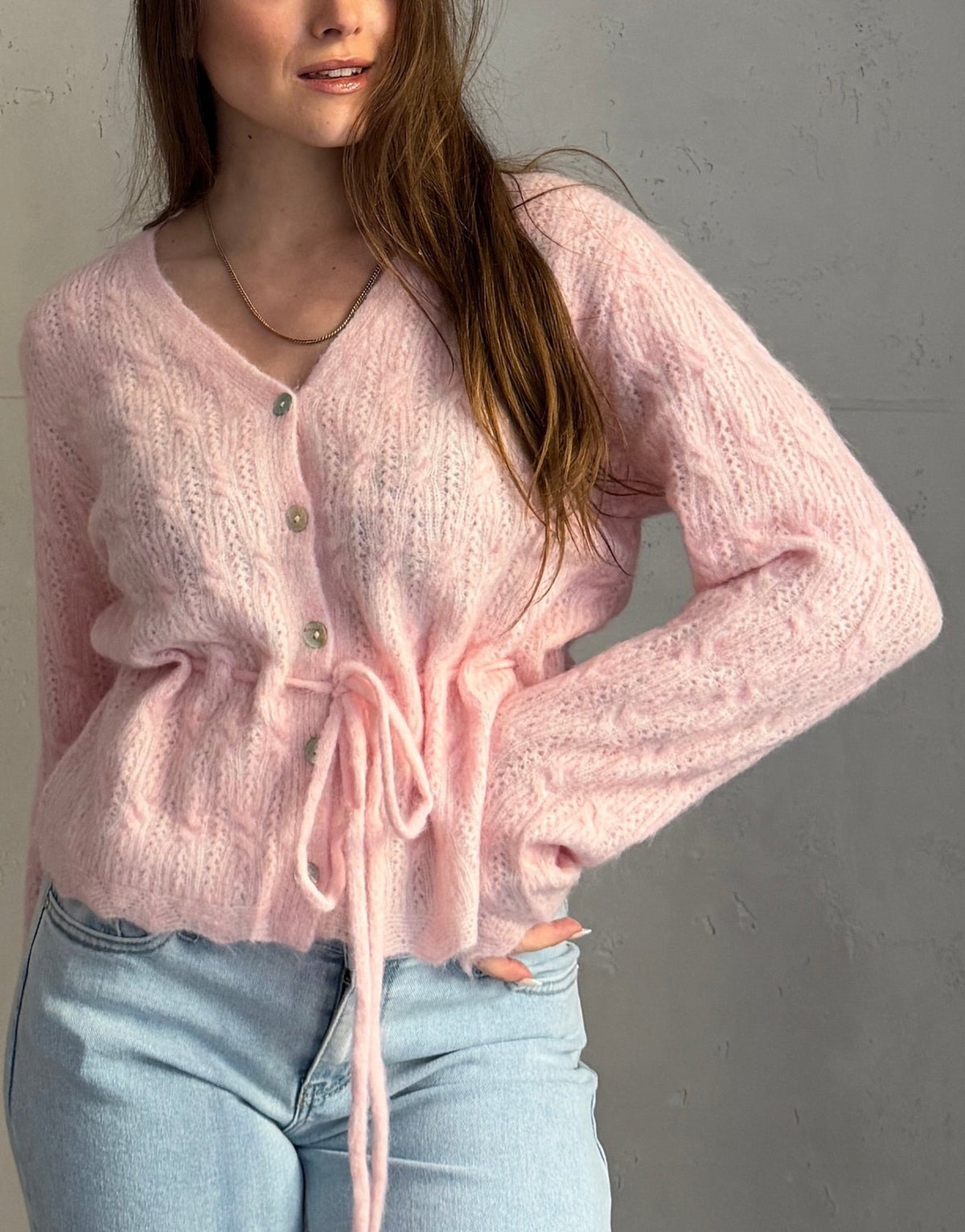 Strickjacke mit Taillenbund und V - Ausschnitt - Switch - Fashion