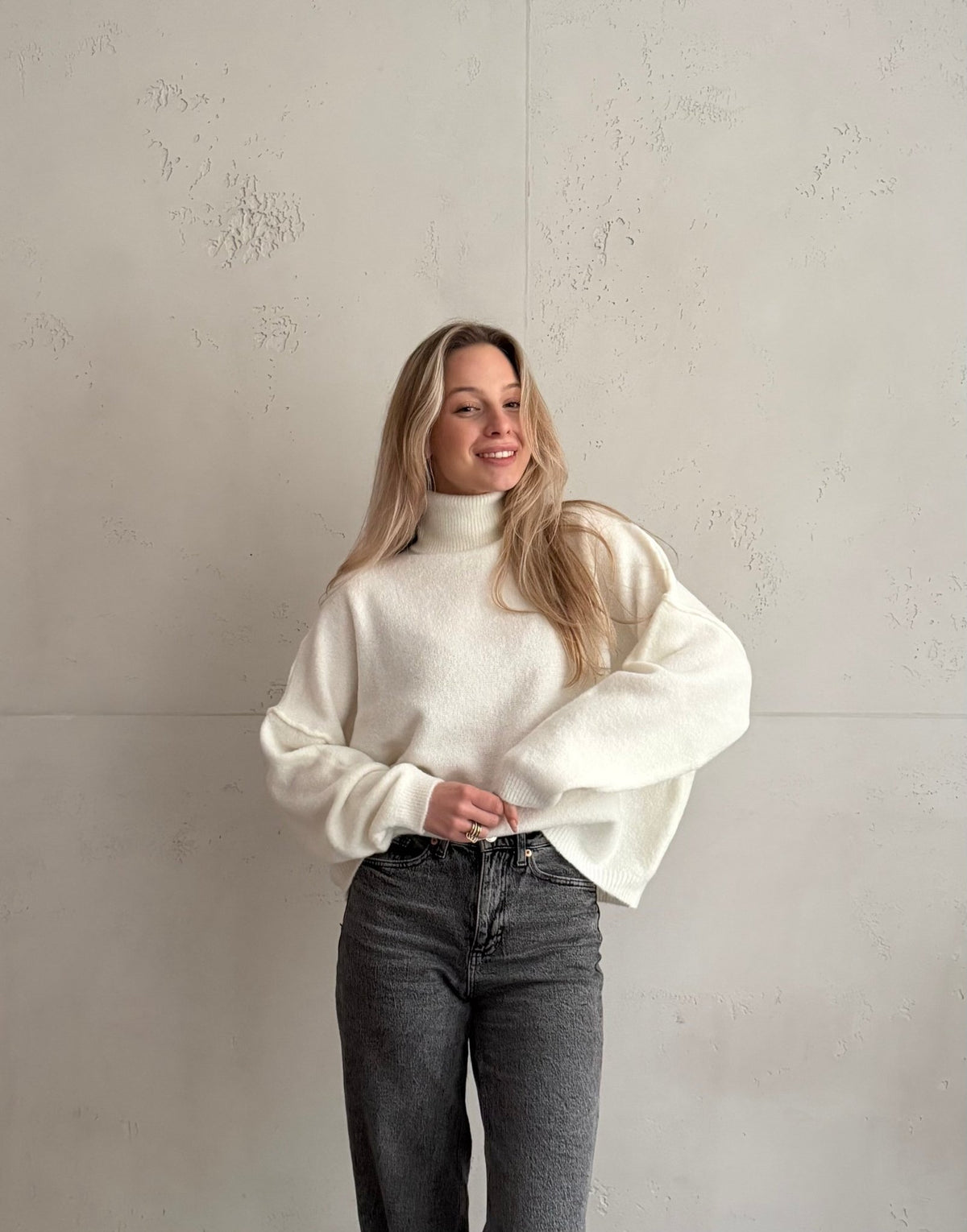 Weicher Switch Rollkragenpullover mit dezenter Außennaht - Switch - Fashion