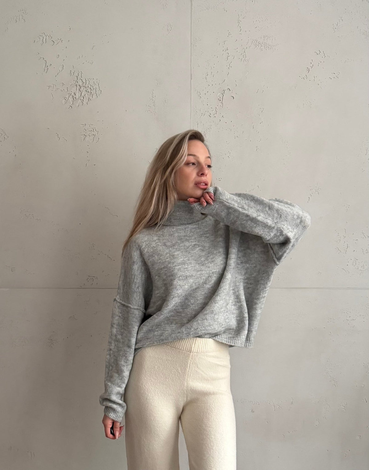 Weicher Switch Rollkragenpullover mit dezenter Außennaht - Switch - Fashion