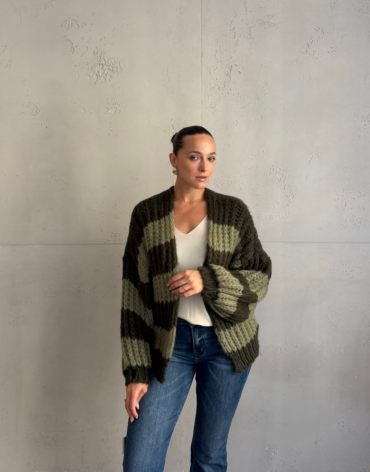 Grobgestrickter Cardigan mit Streifen