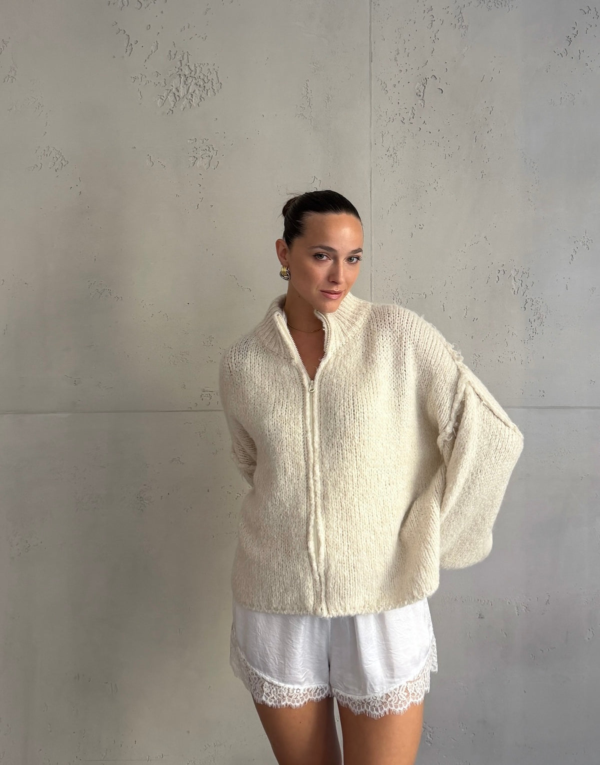 Lange Oversize-Strickjacke mit Zip