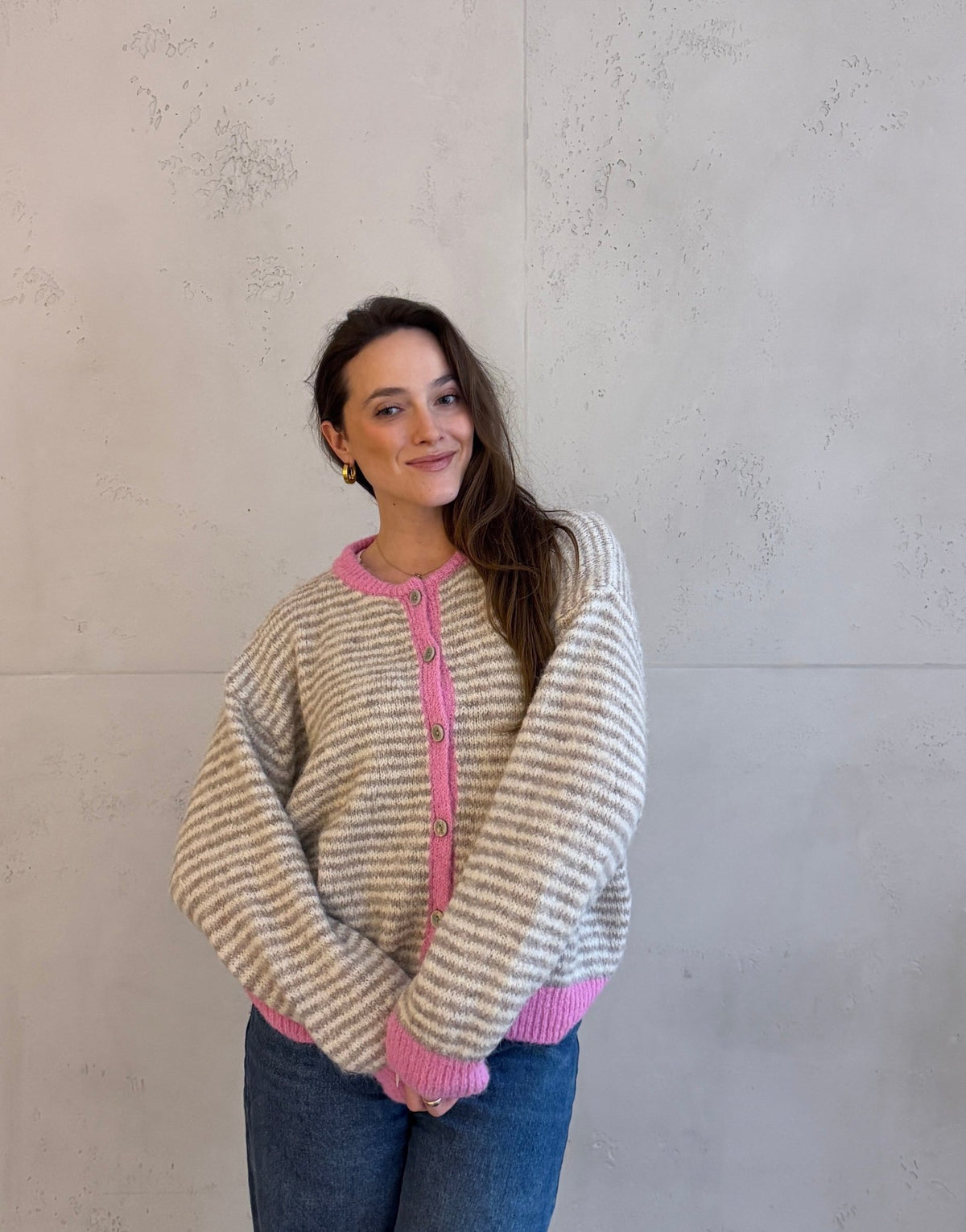 Feingestreifte Strickjacke mit Knöpfen - Switch - Fashion