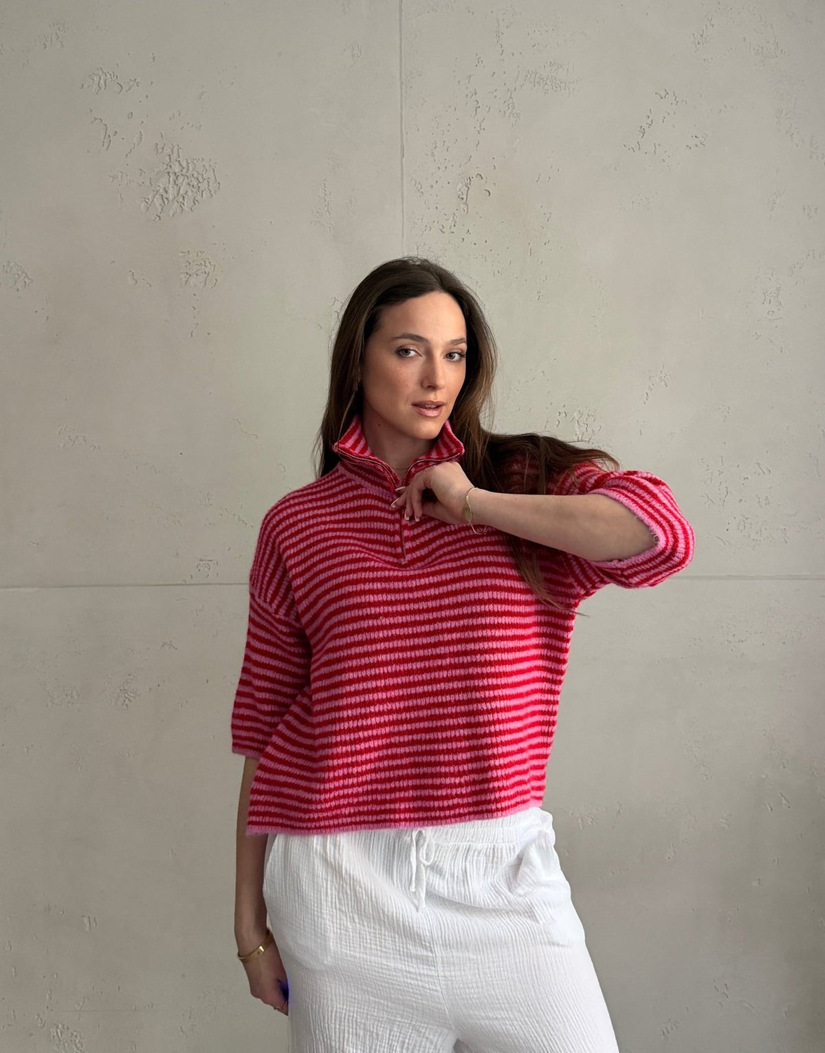 Gestreifter Kurzarm - Pullover mit Quarter - Zip und Kragen - Switch - Fashion