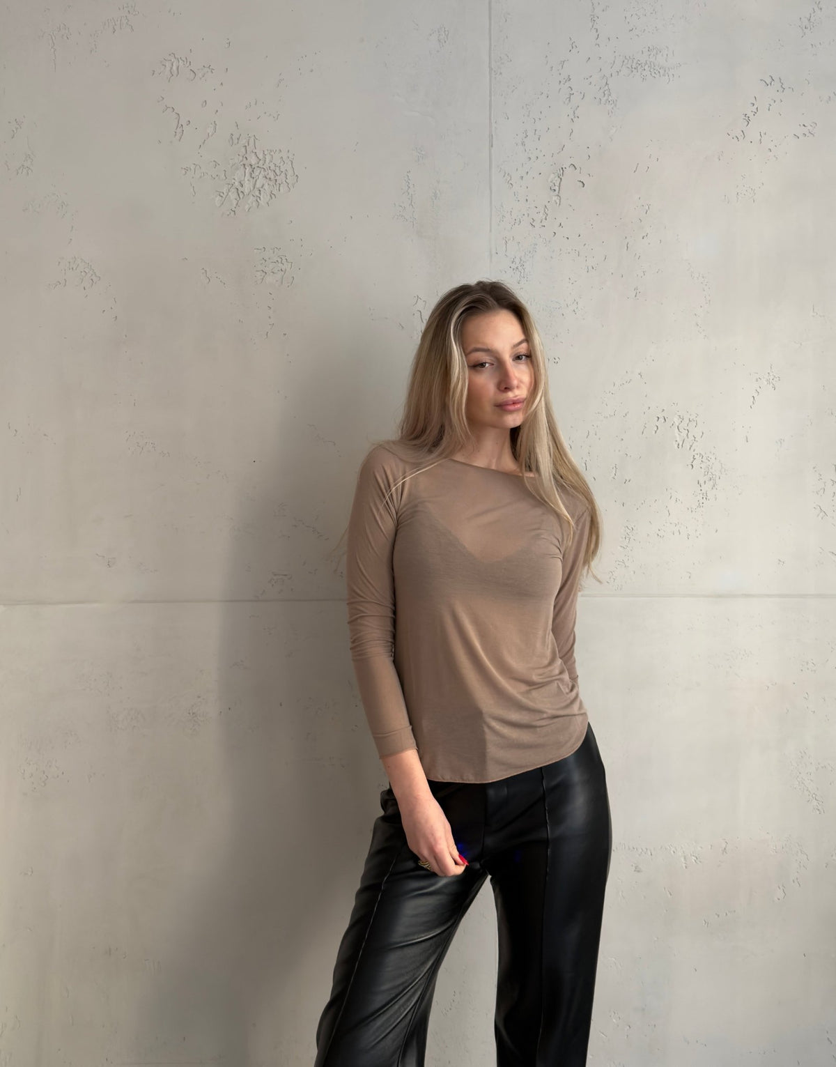 Luxury Basic: Longsleeve mit Cashmere - Blend - Switch - Fashion