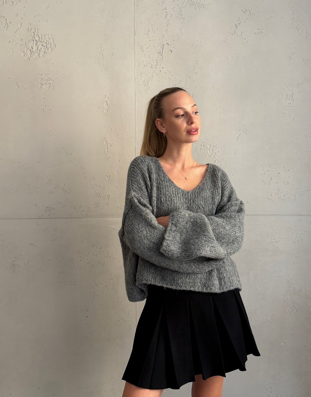 Oversize Pullover mit V-Ausschnitt - Switch-Fashion