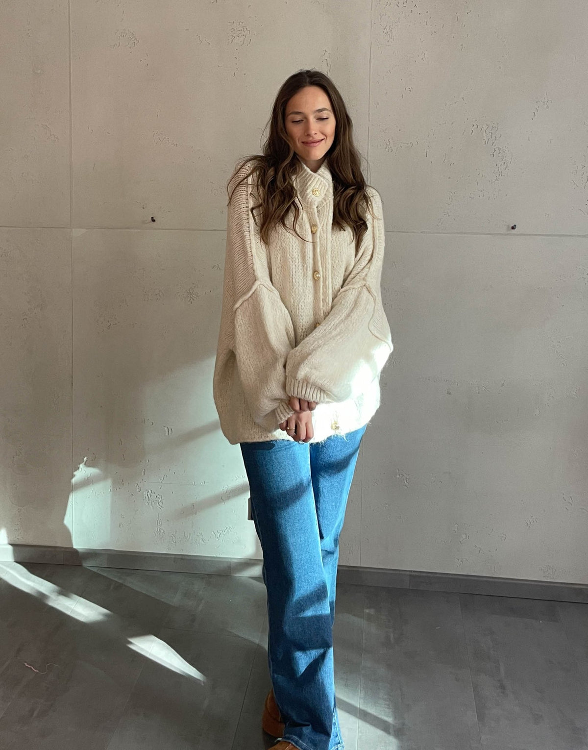 Oversize Strickjacke - Model