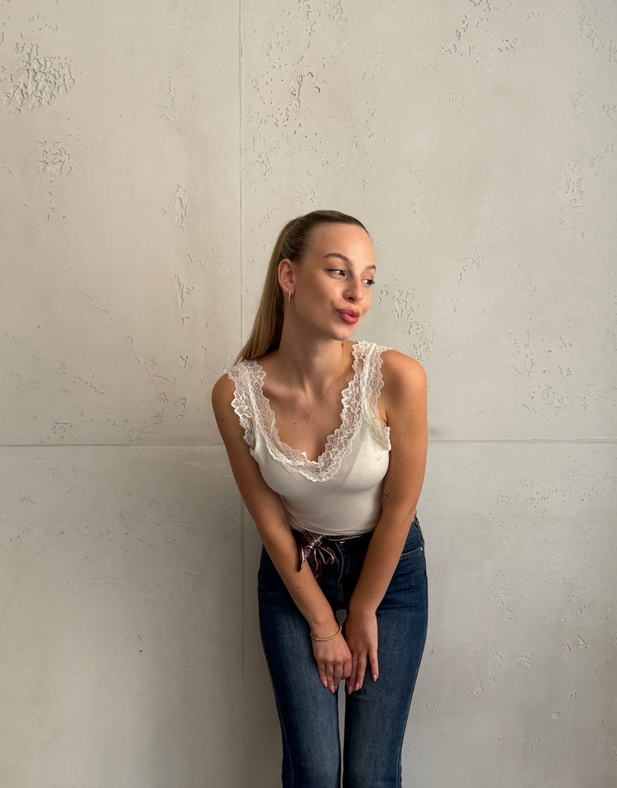 Spitzentop mit Cashmere-Anteil - Switch-Fashion