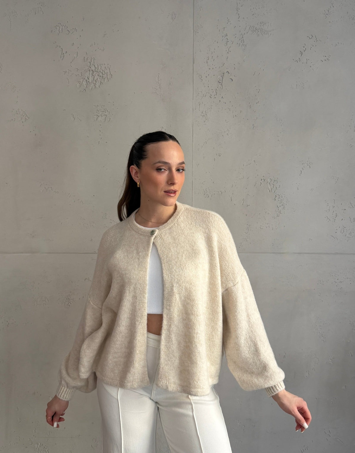 Strickjacke mit einem Knopf und weitem Arm - Switch - Fashion