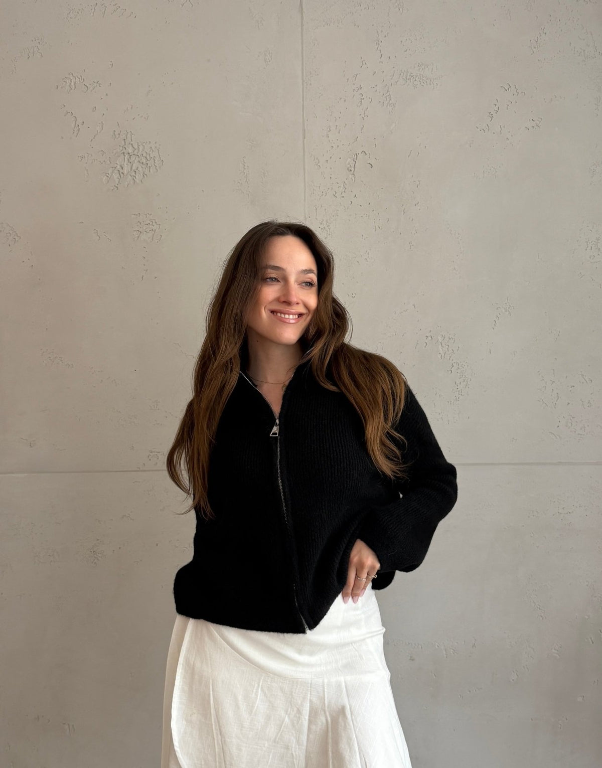 Strickjacke "Uni" mit Reißverschluss und Stehkragen - Switch - Fashion