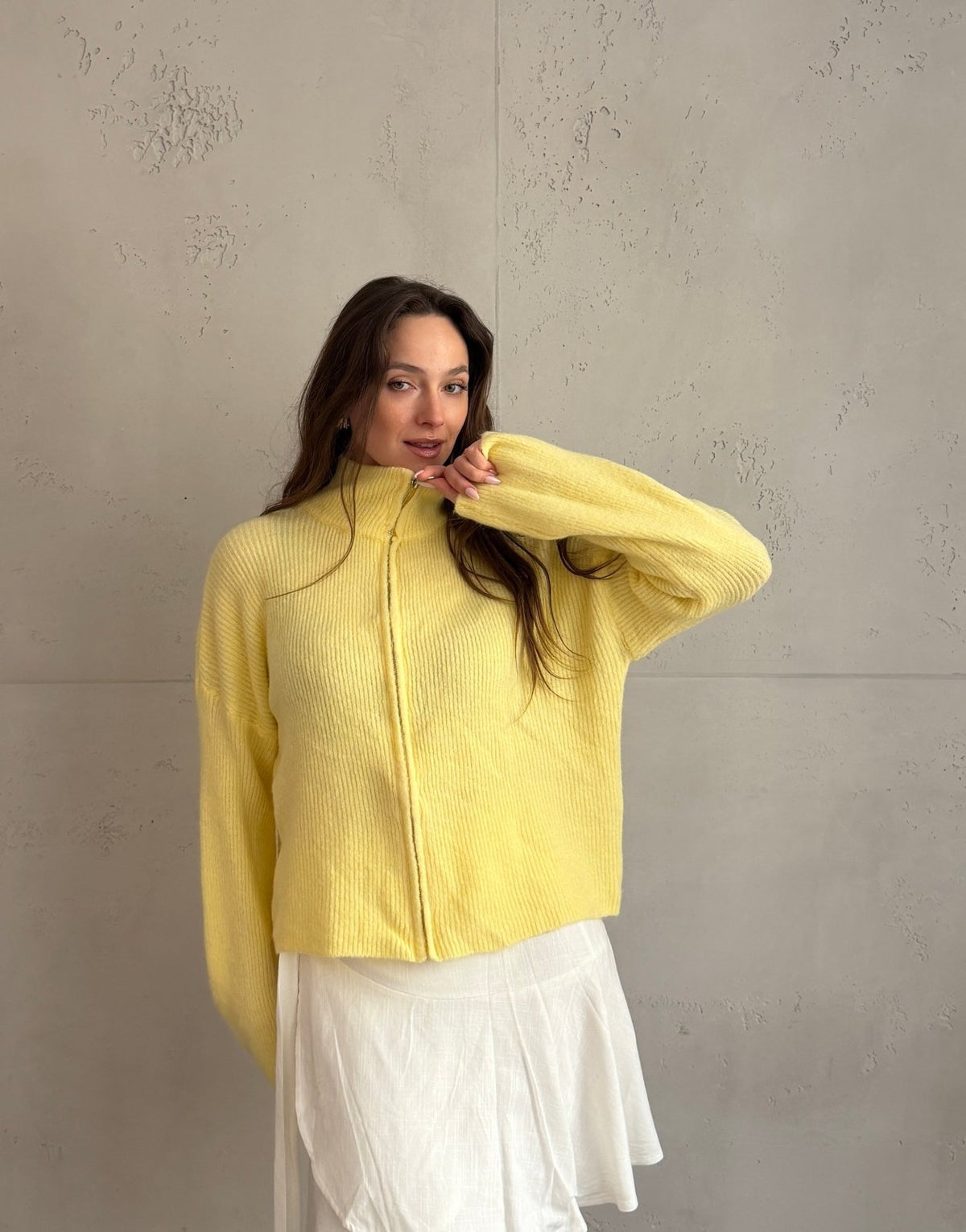 Strickjacke "Uni" mit Reißverschluss und Stehkragen - Switch - Fashion